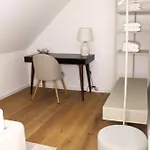 Schoener Wohnen In Der Suedstadt 6 Personen, Balkon, Fahrradgarage *
